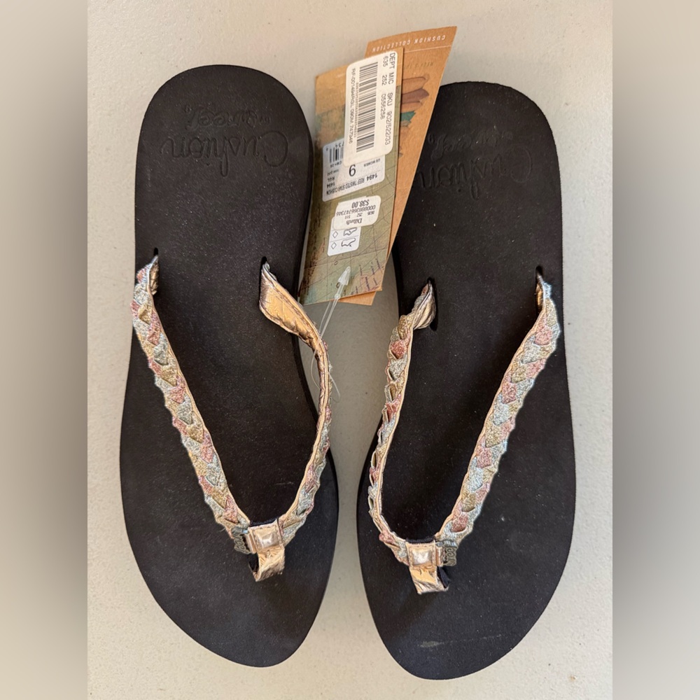 Reef Black with Cream, Blue, Pink Shimmer Textured Straps